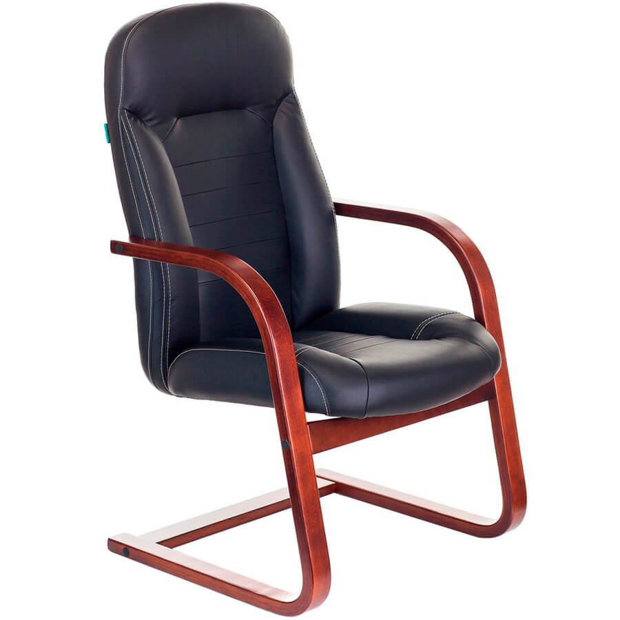 T-9923WALNUT-AV Кресло для посетителя  Бюрократ, обивка кожа (Чёрный)